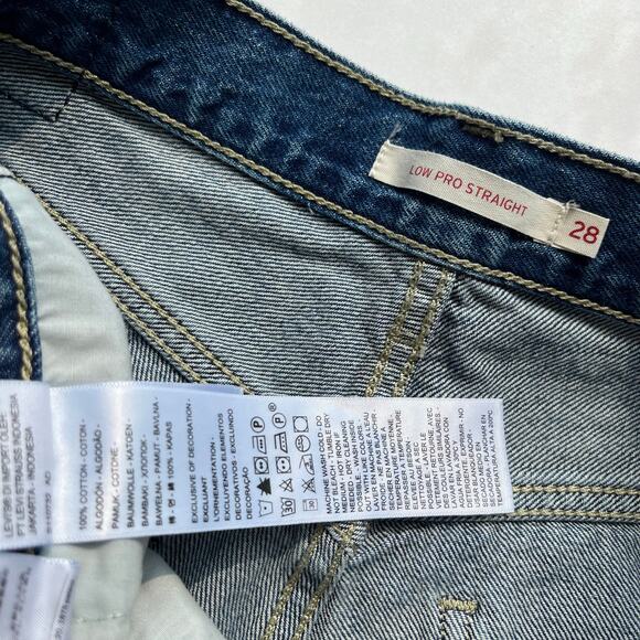 Levi’s Low Pro Straight Leg Jeans Breathe Out Medium Wash - Picture 10 of 10